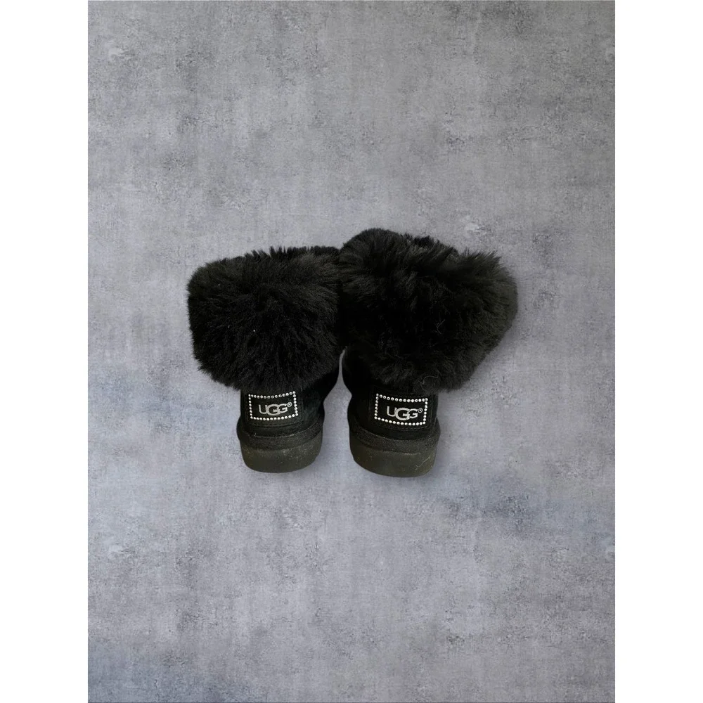UGG classic mini